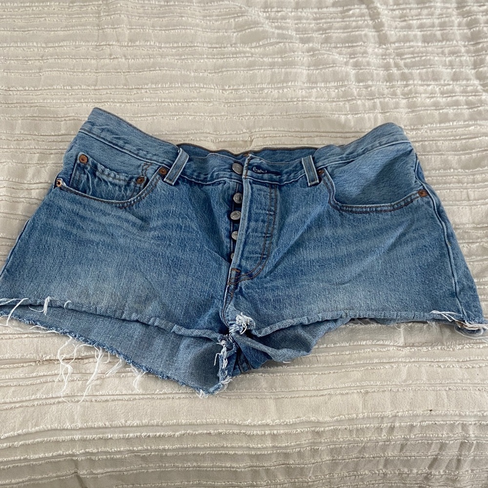 Levi’s 501 shorts